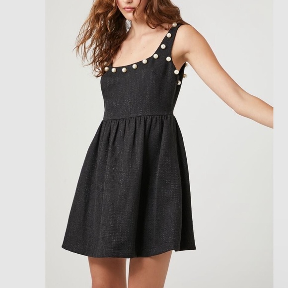 Forever 21 Dresses & Skirts - Mini black dress pearls details​